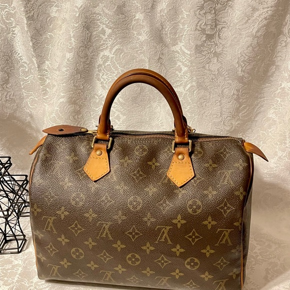 ✅LOUIS VUITTON ✅ Authentic Speedy 30 Bag - Picture 3 of 17